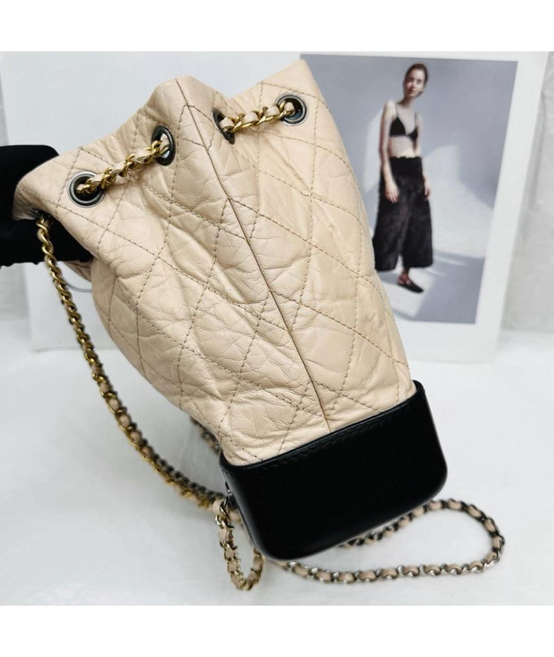 CHANEL Бежевый кожаный рюкзак, фото 4