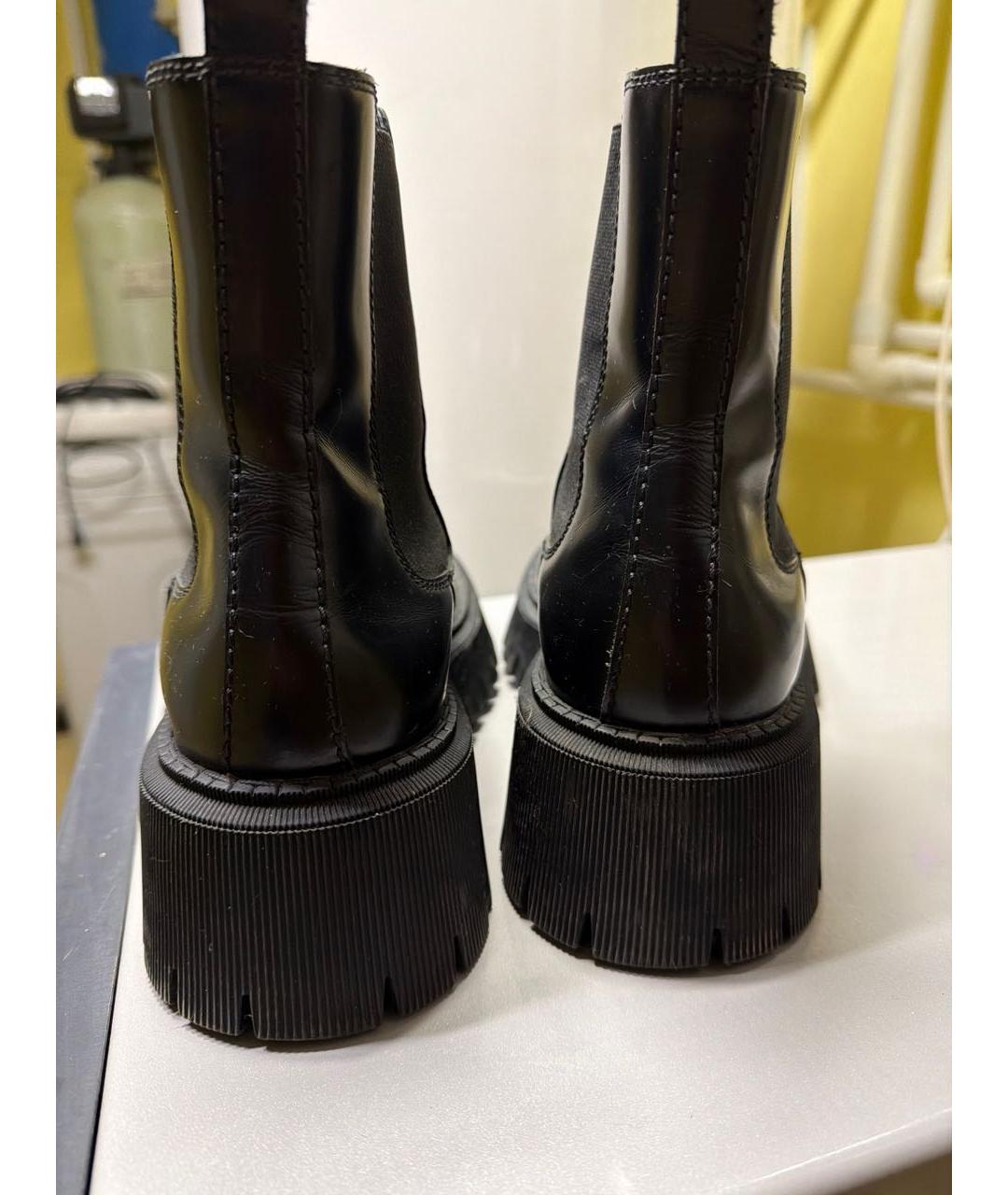 BALENCIAGA Черные кожаные полусапоги, фото 3