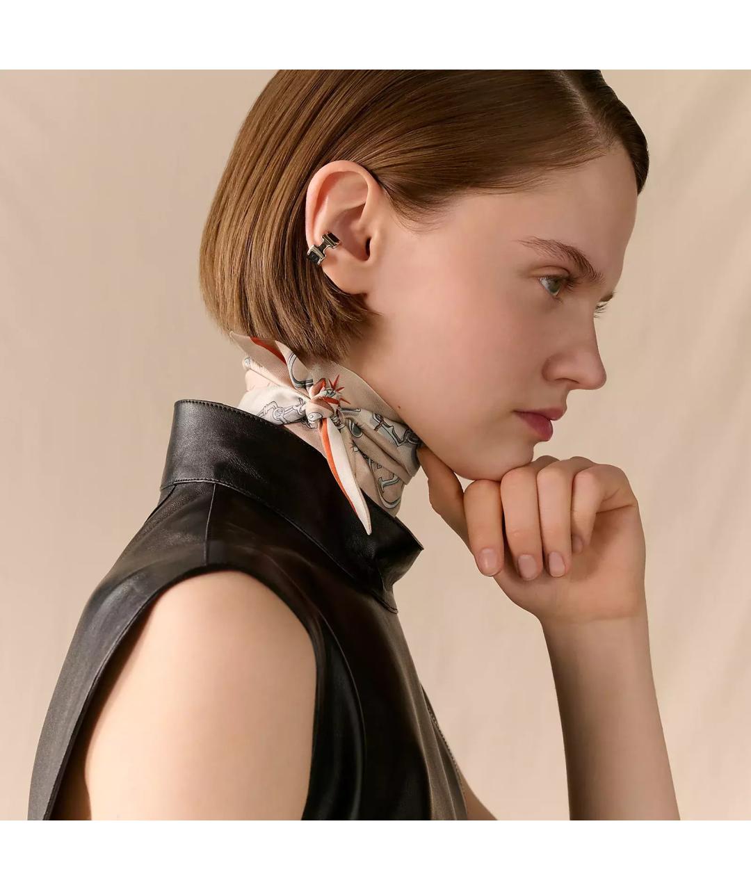 HERMES Бежевый шелковый платок, фото 4