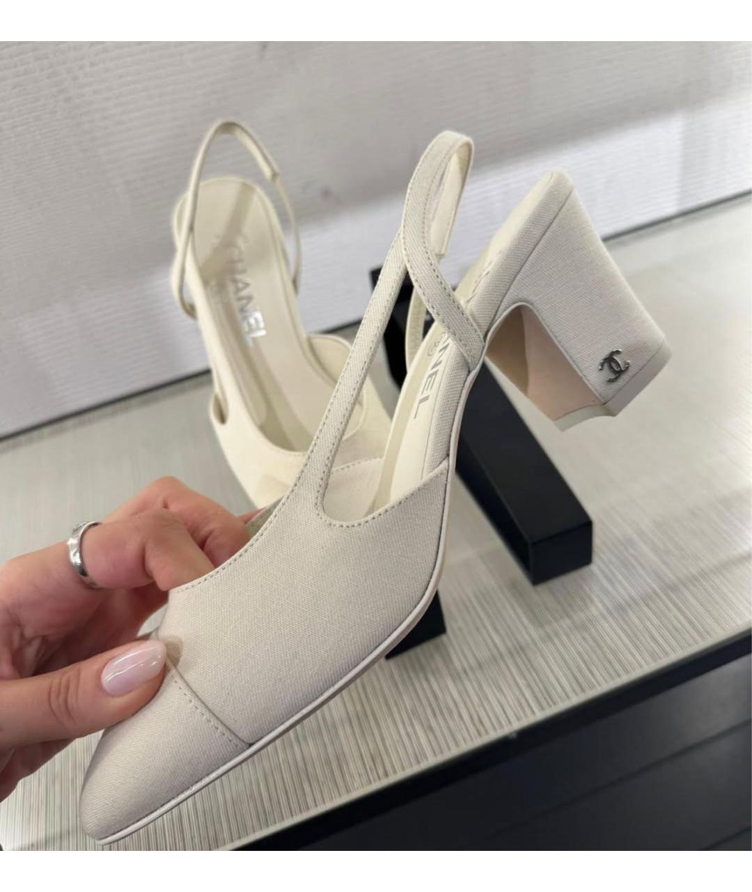 CHANEL Белые текстильные туфли, фото 2