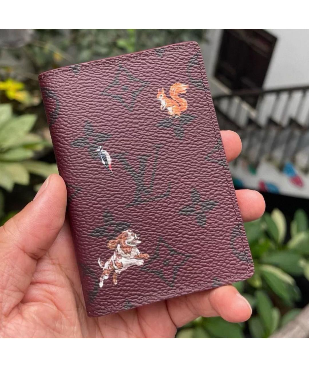 LOUIS VUITTON Бордовый кардхолдер, фото 2