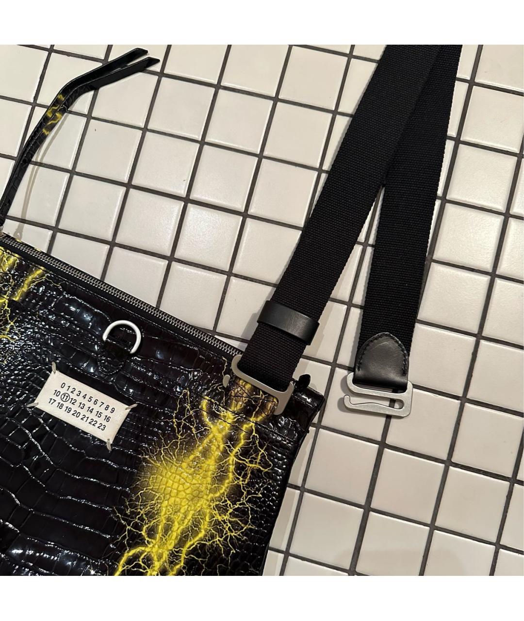 MAISON MARGIELA Черная сумка на плечо из экзотической кожи, фото 4
