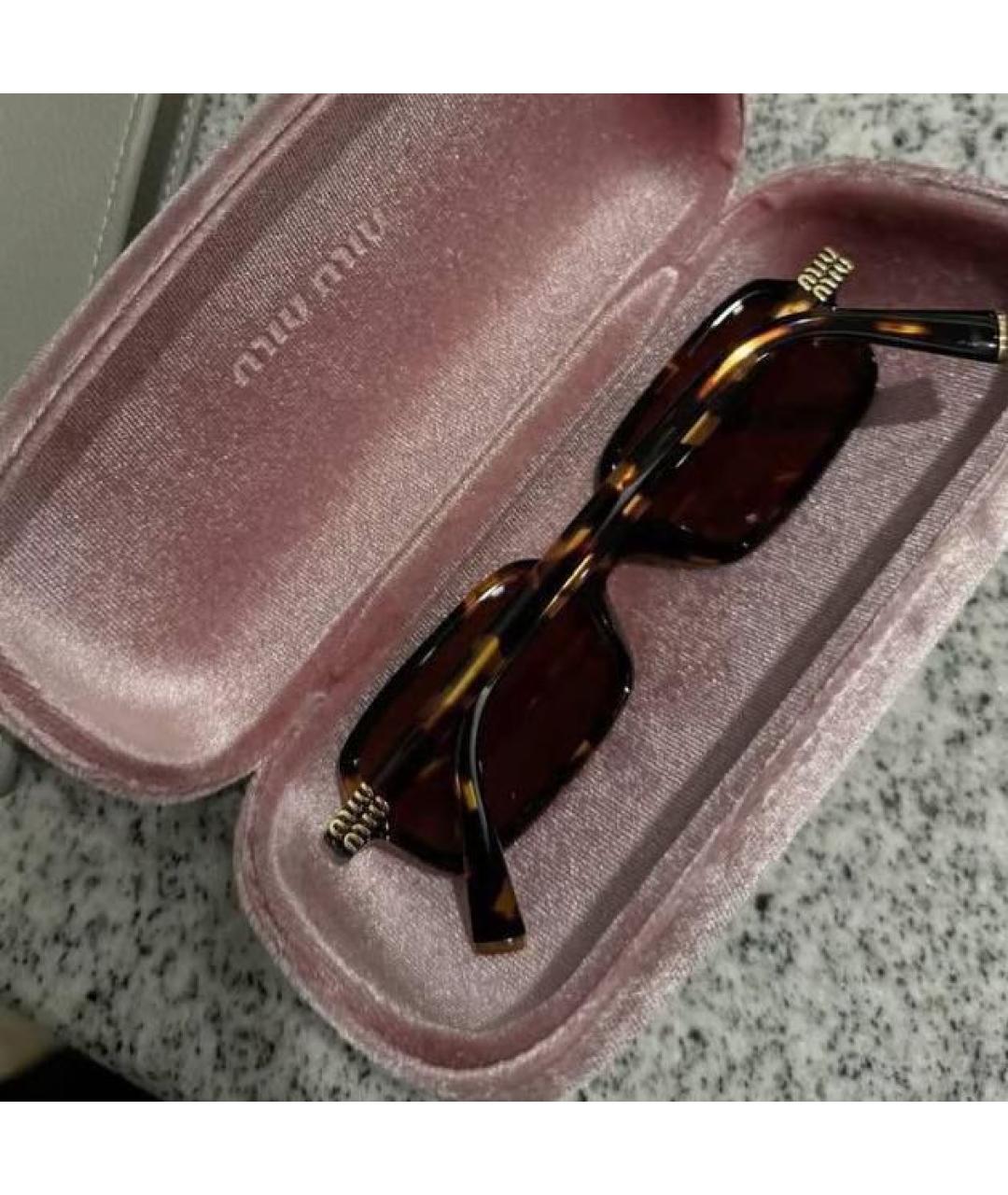 MIU MIU Коричневые солнцезащитные очки, фото 2