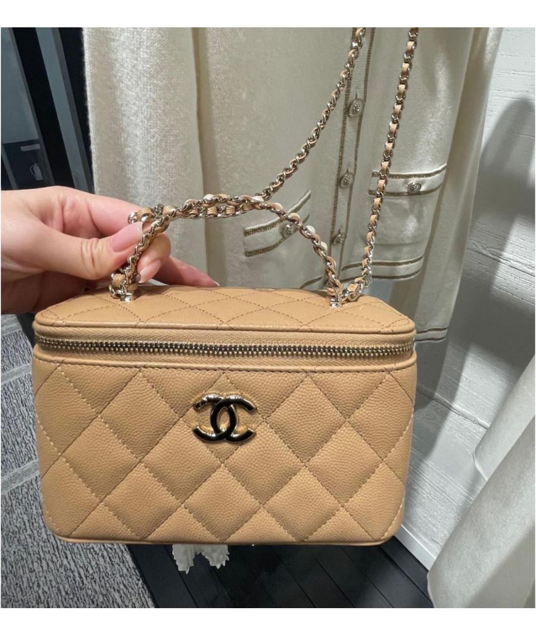 CHANEL Бежевая кожаная сумка через плечо, фото 2