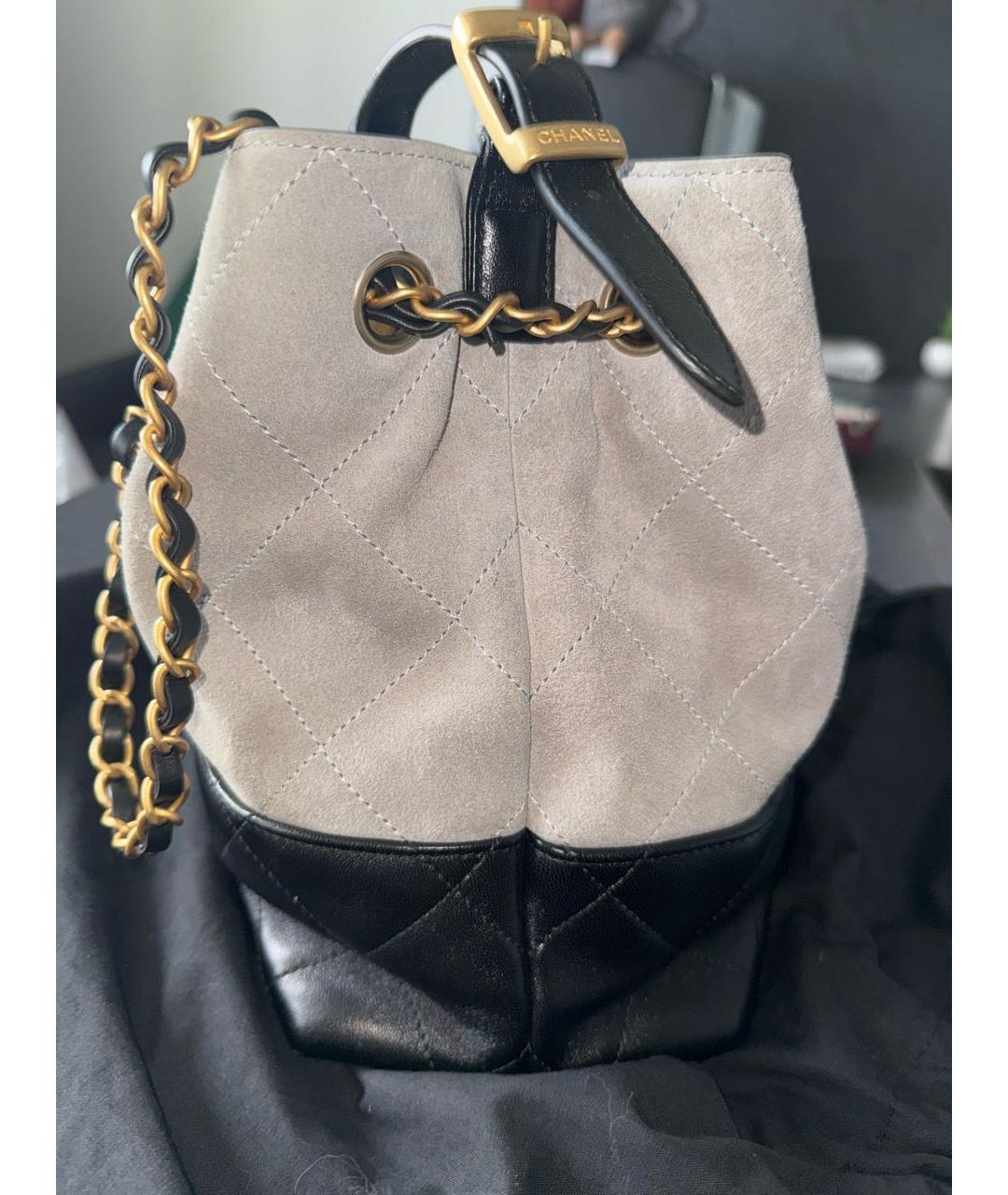 CHANEL Серая замшевая сумка через плечо, фото 7