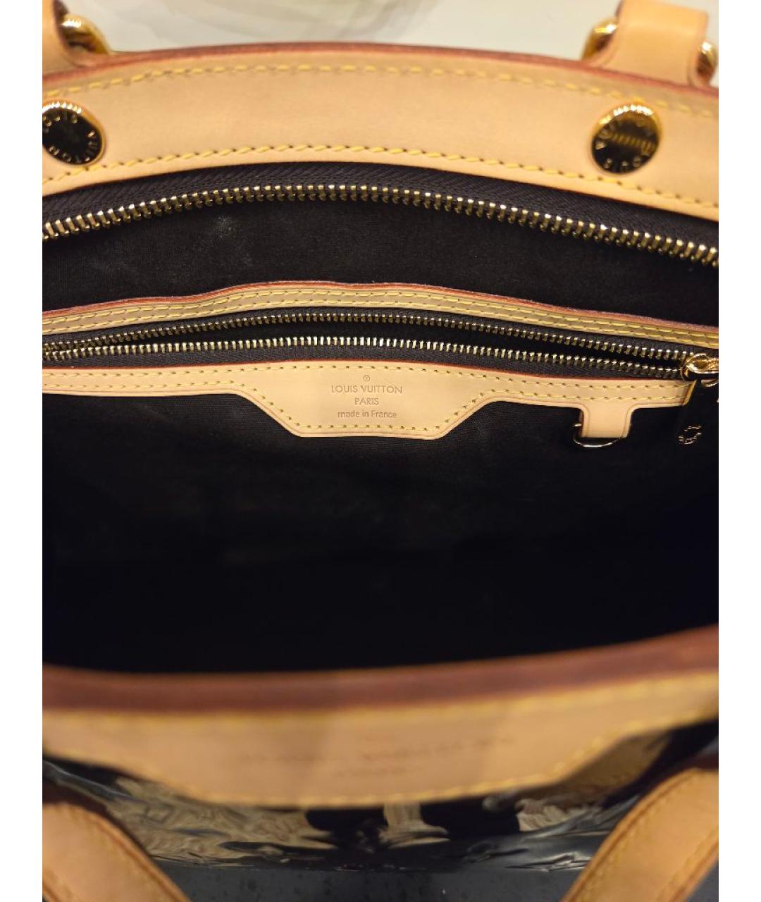 LOUIS VUITTON Коричневая сумка с короткими ручками из лакированной кожи, фото 3