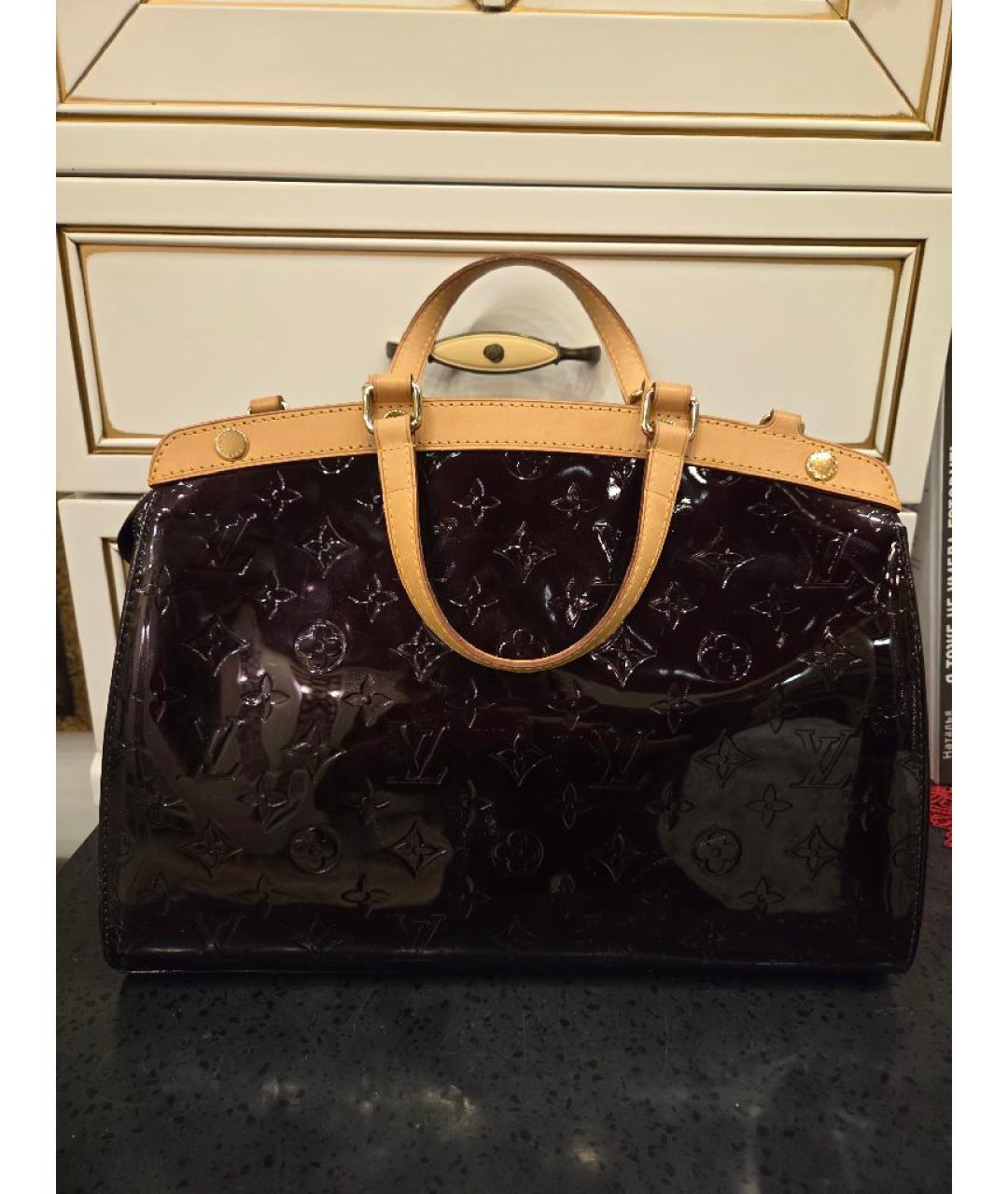 LOUIS VUITTON Коричневая сумка с короткими ручками из лакированной кожи, фото 5