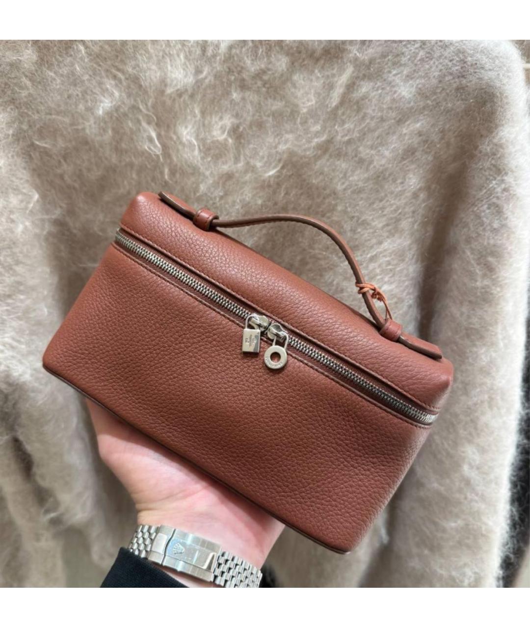 LORO PIANA Коричневая кожаная сумка с короткими ручками, фото 2