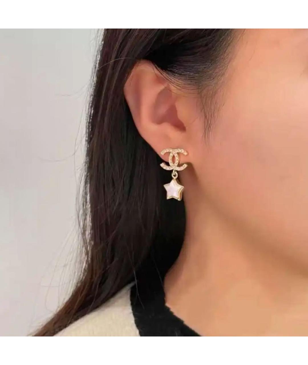 CHANEL Золотые металлические серьги, фото 4