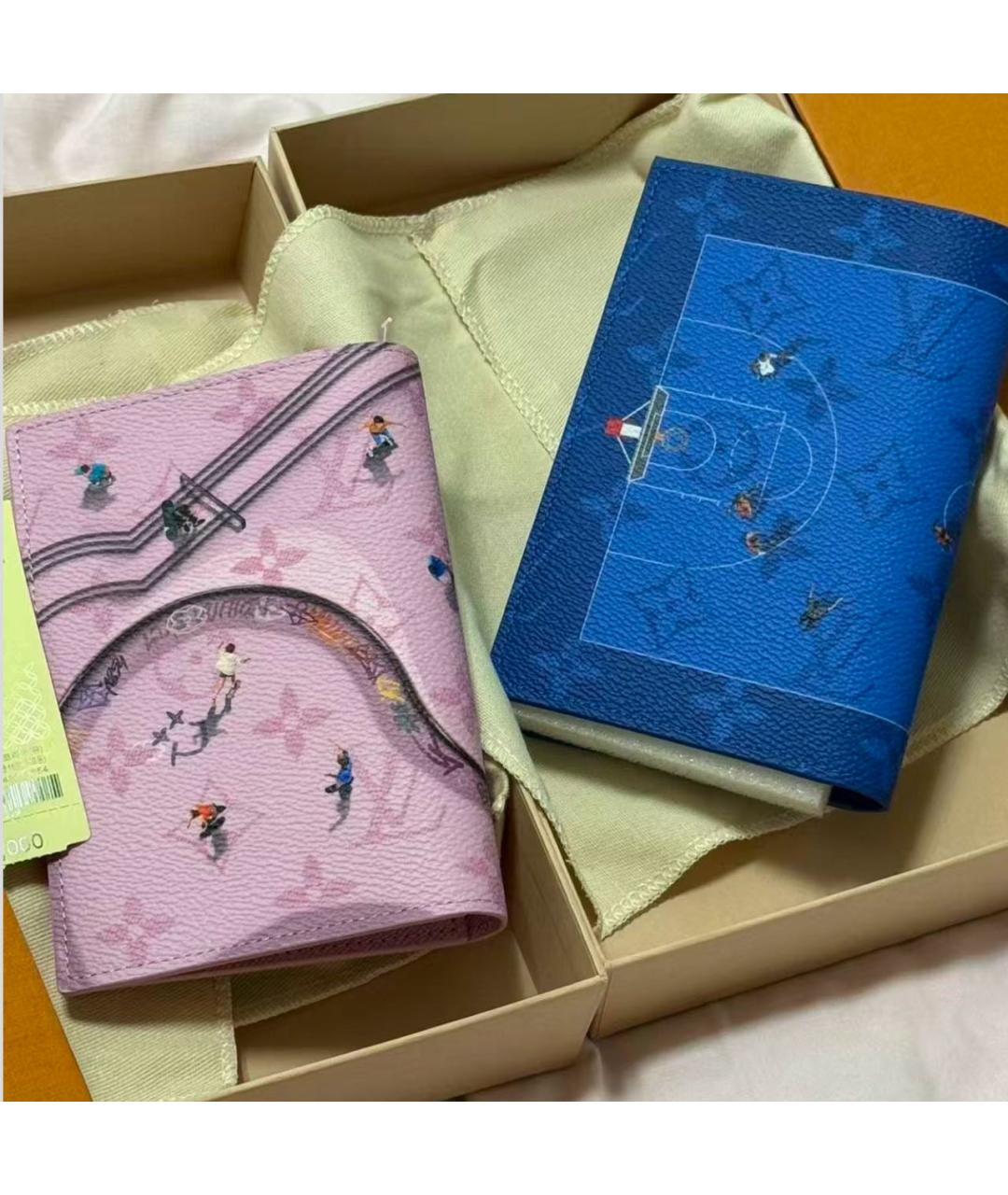 LOUIS VUITTON Розовый кожаный кошелек, фото 5