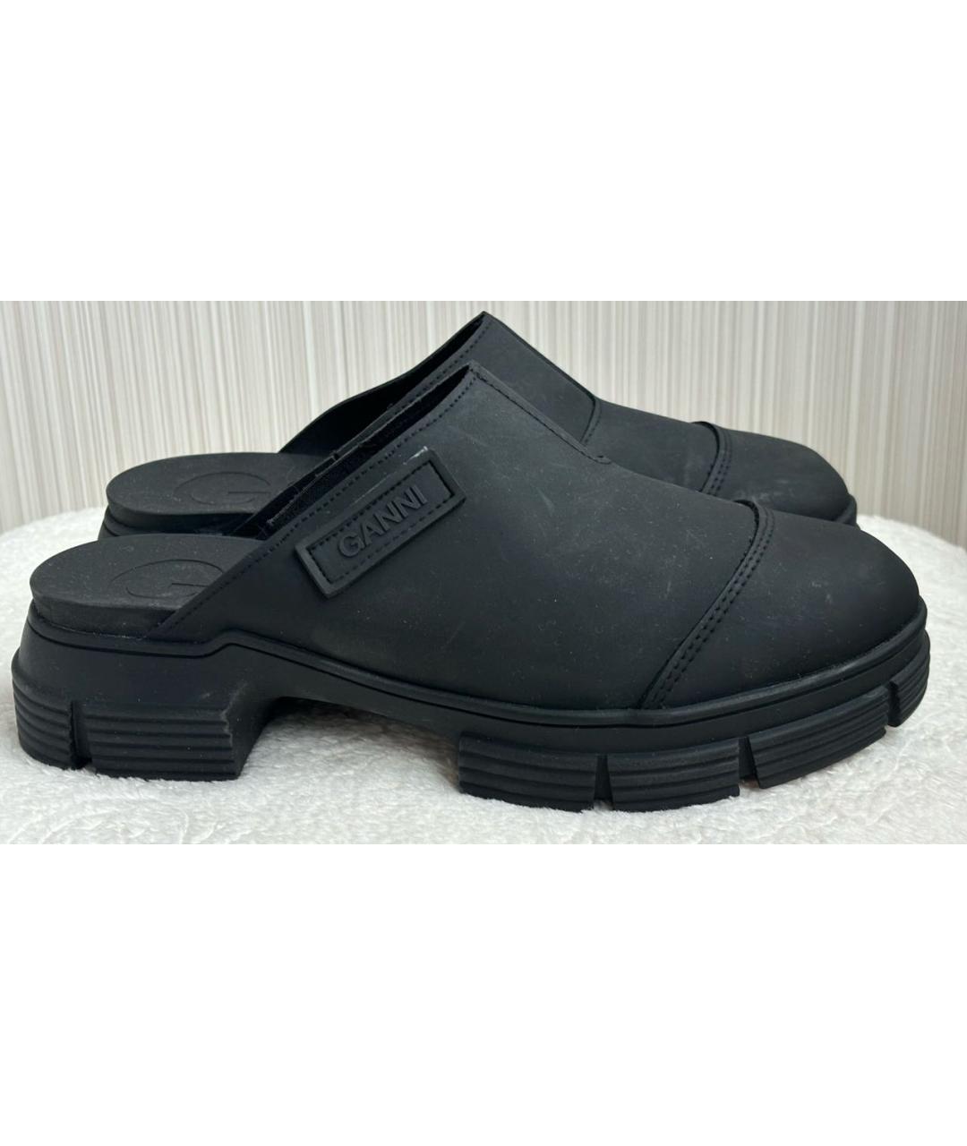 GANNI Черные резиновые сабо, фото 9