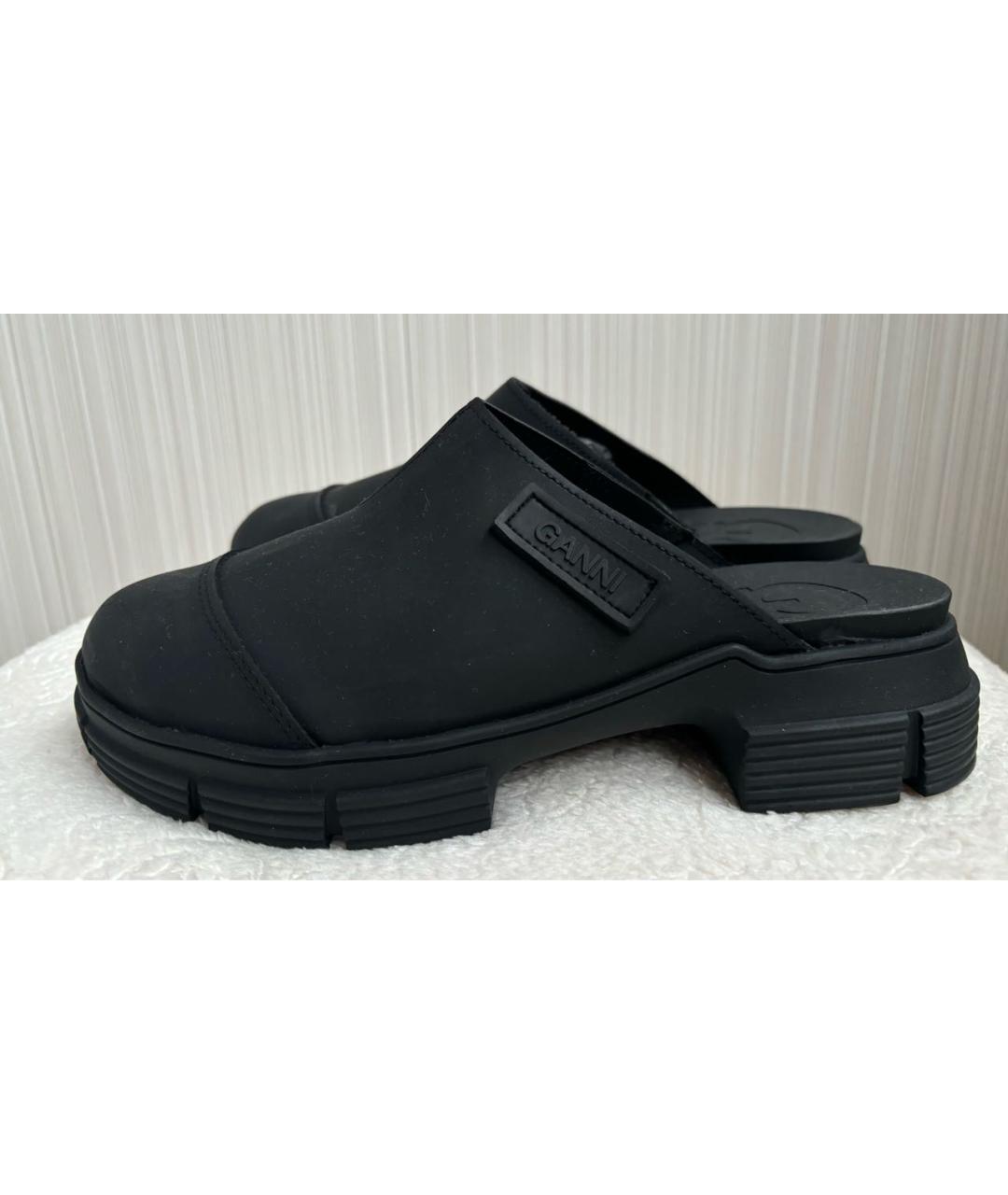 GANNI Черные резиновые сабо, фото 2