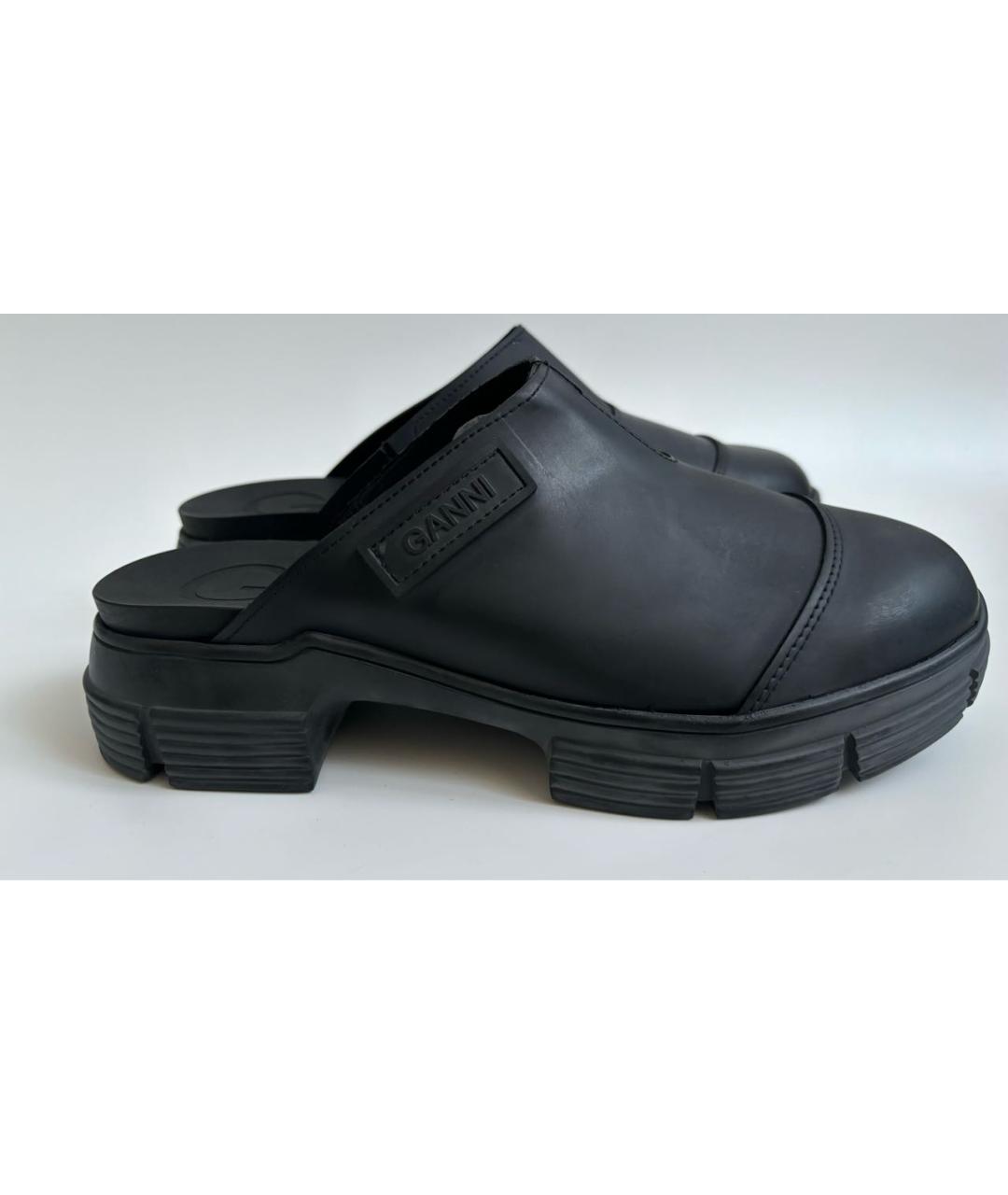 GANNI Черные резиновые сабо, фото 5