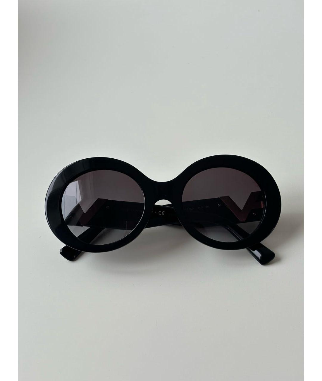 VALENTINO Черные пластиковые солнцезащитные очки, фото 8
