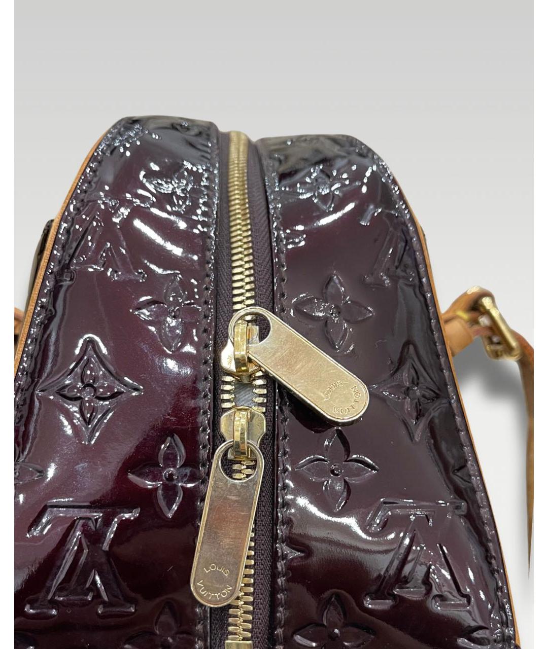 LOUIS VUITTON Коричневая сумка с короткими ручками из лакированной кожи, фото 5