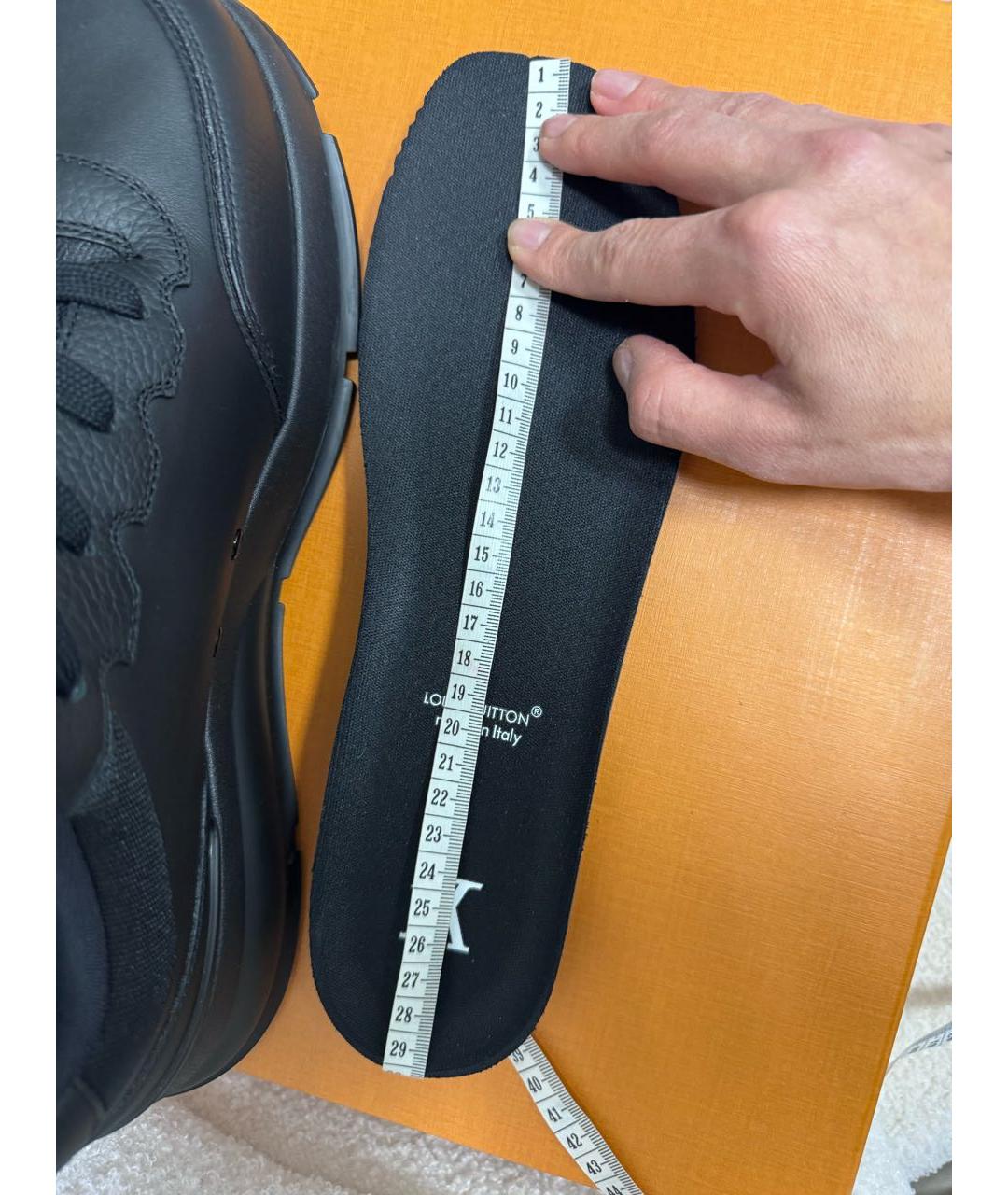 LOUIS VUITTON Черные кожаные низкие кроссовки / кеды, фото 8