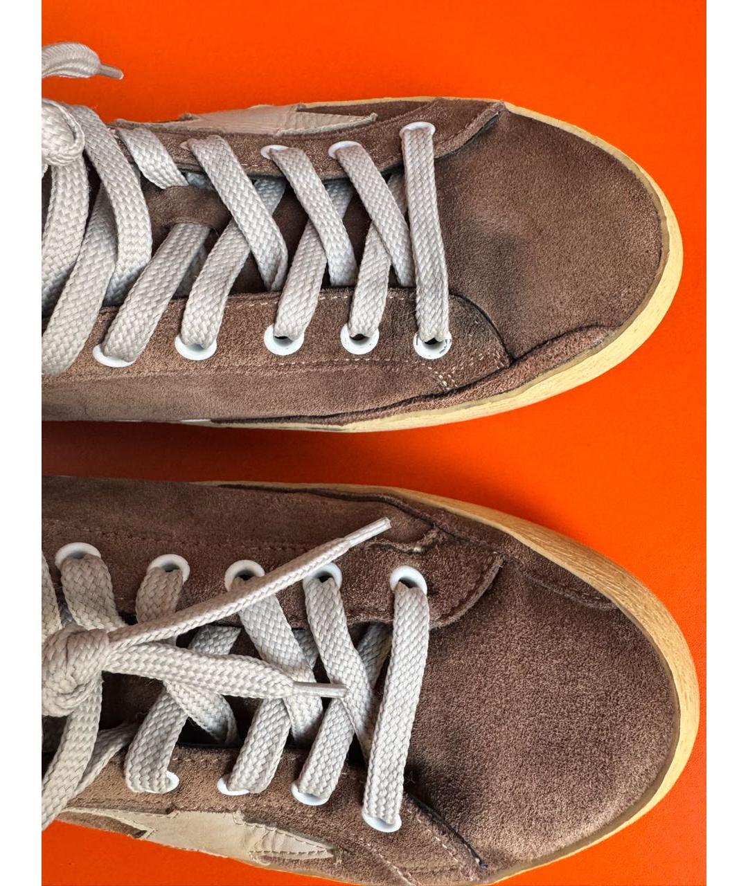 GOLDEN GOOSE DELUXE BRAND Коричневые замшевые низкие кроссовки / кеды, фото 7