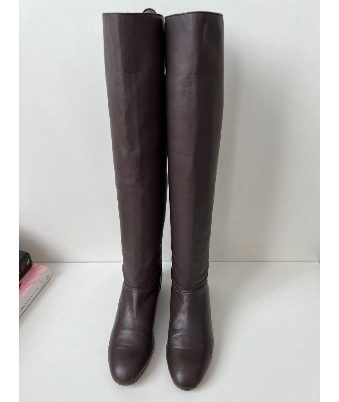 CHANEL Коричневые кожаные сапоги, фото 2