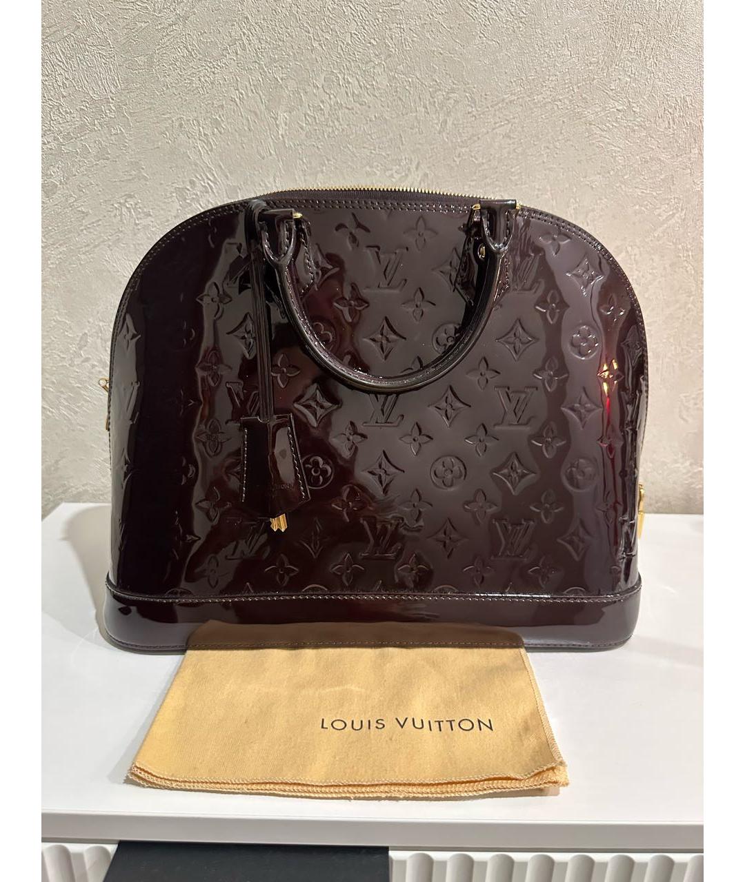 LOUIS VUITTON Бордовая сумка с короткими ручками из лакированной кожи, фото 2