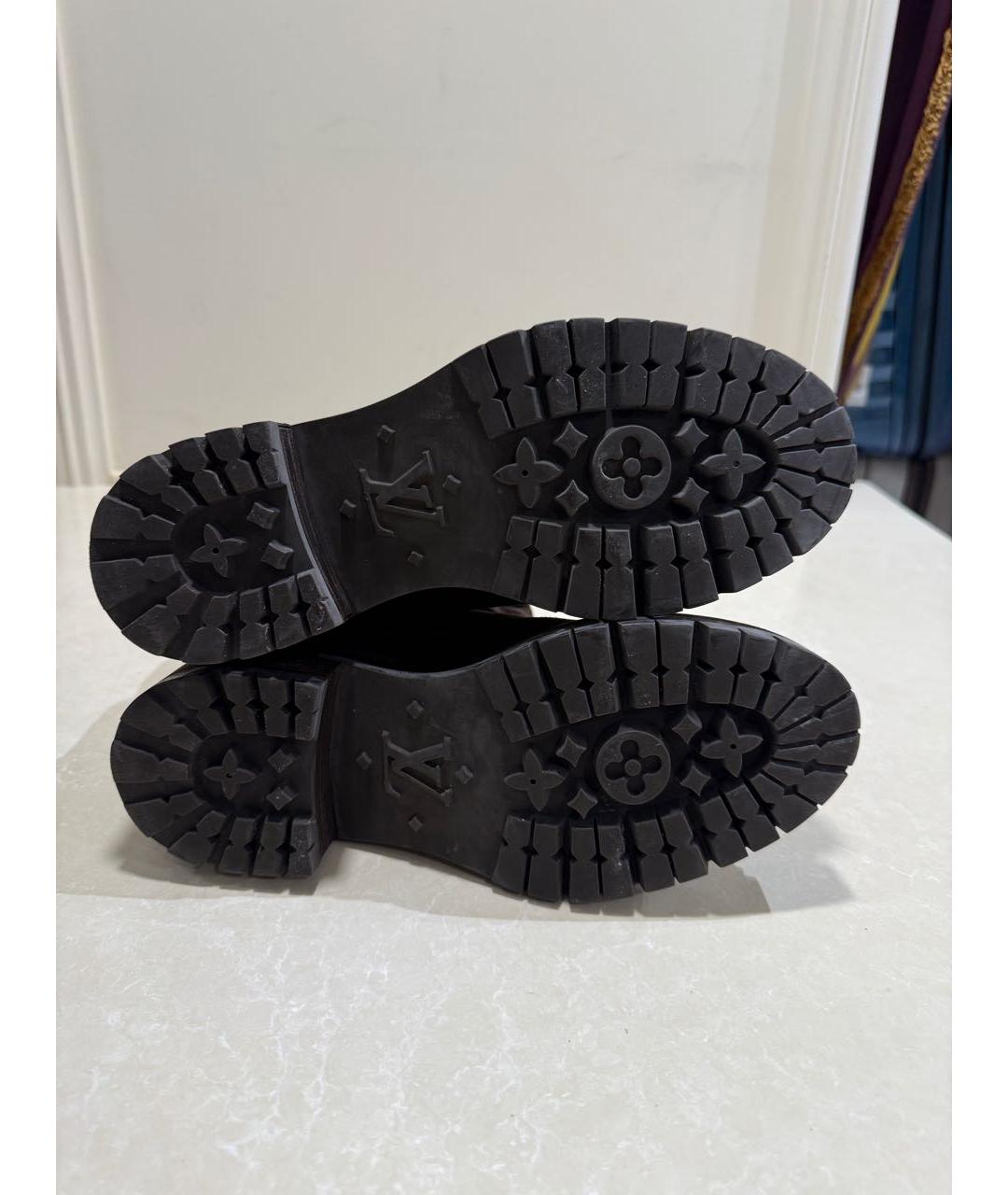 LOUIS VUITTON Коричневые замшевые полусапоги, фото 8