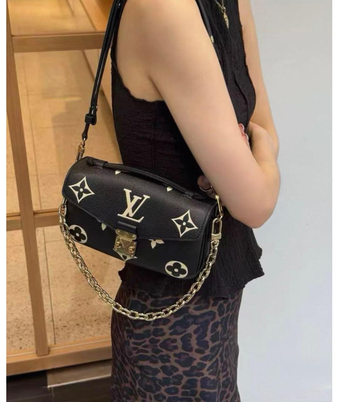 LOUIS VUITTON Черная кожаная сумка с короткими ручками, фото 6