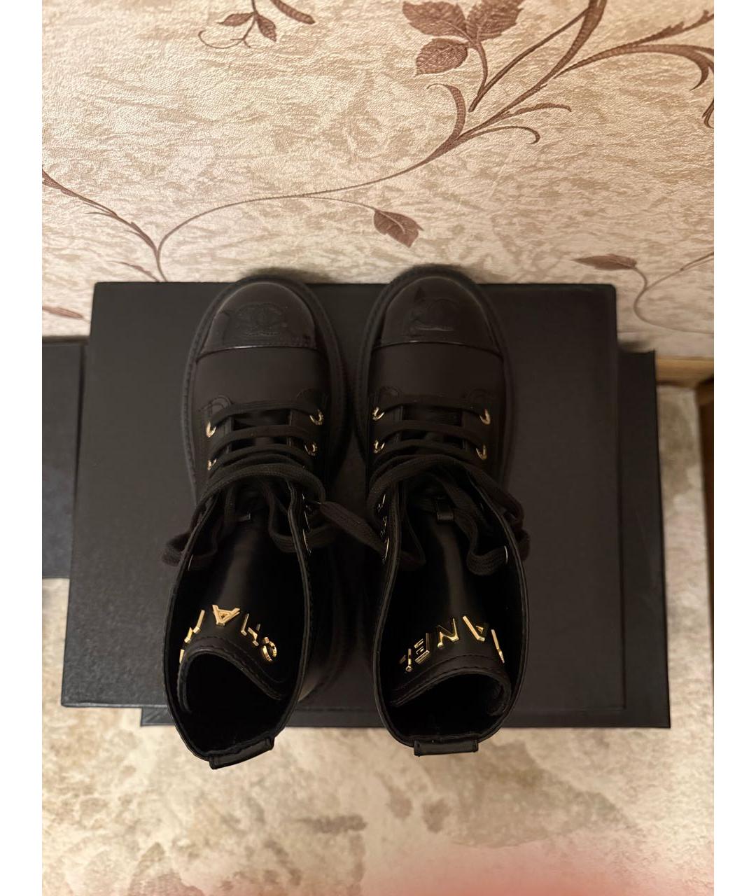 CHANEL Черные кожаные ботинки, фото 3