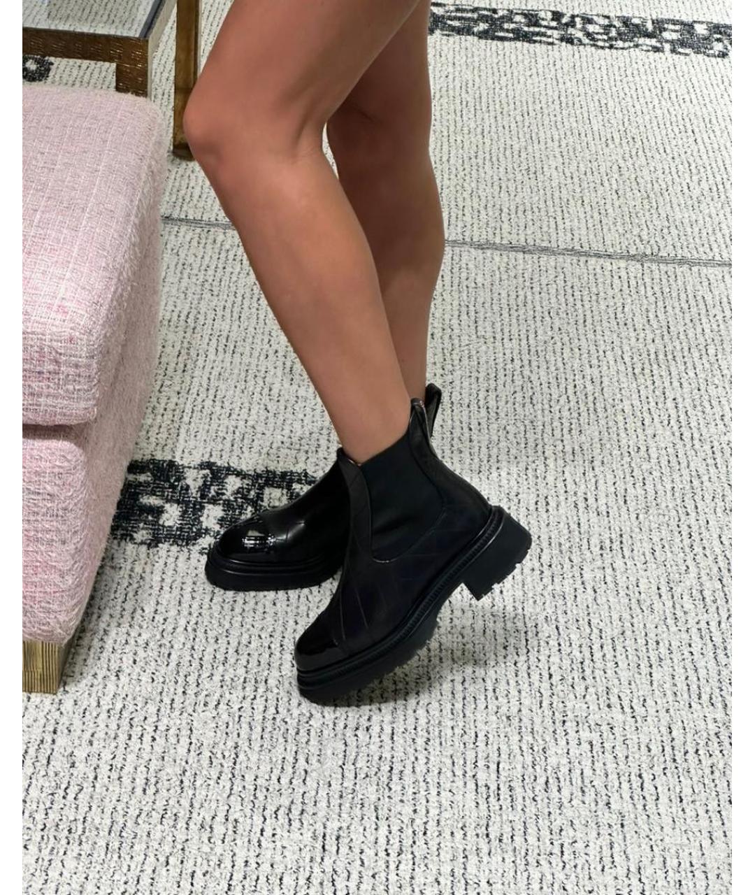 CHANEL Черные кожаные ботинки, фото 6
