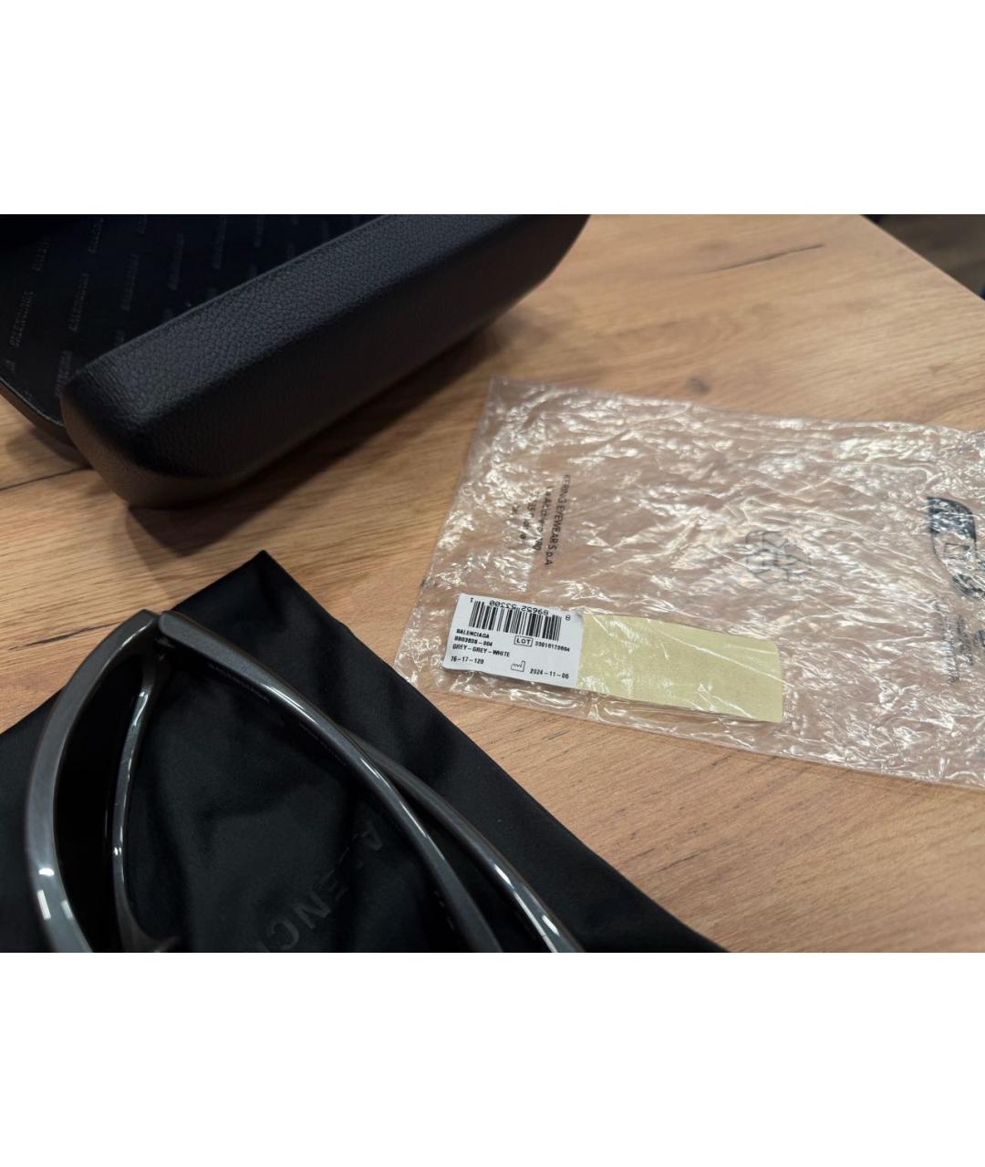 BALENCIAGA Антрацитовые пластиковые солнцезащитные очки, фото 8