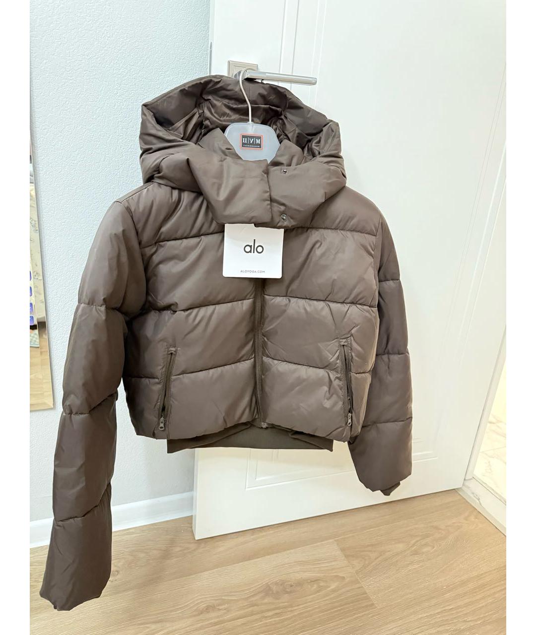 ALO YOGA Коричневый пуховик, фото 7