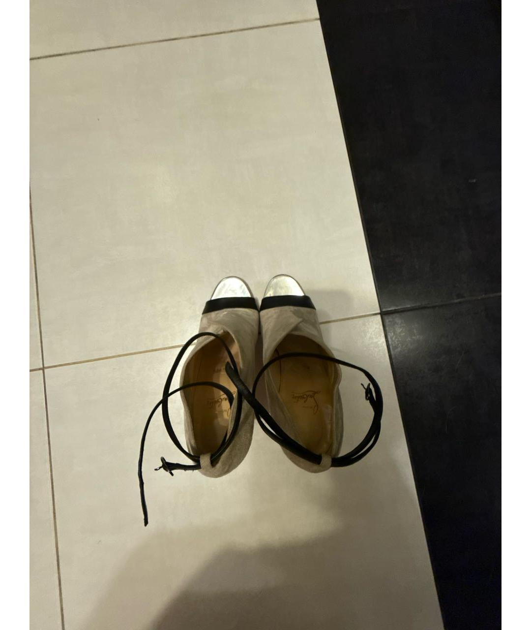 CHRISTIAN LOUBOUTIN Серые замшевые ботильоны, фото 3