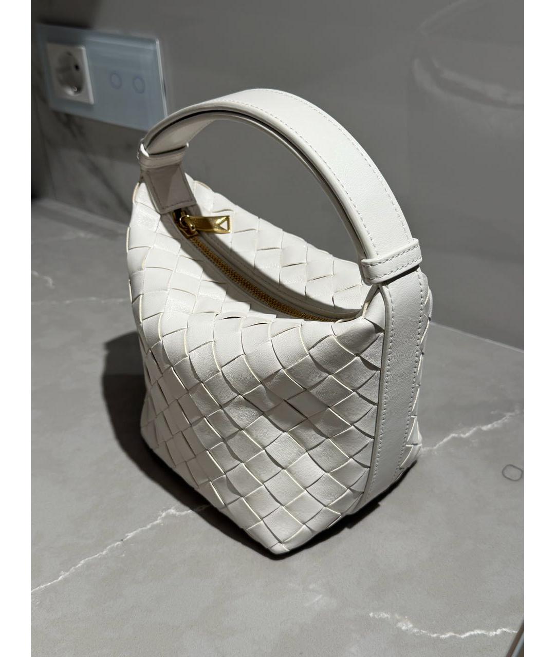 BOTTEGA VENETA Белая кожаная сумка с короткими ручками, фото 2