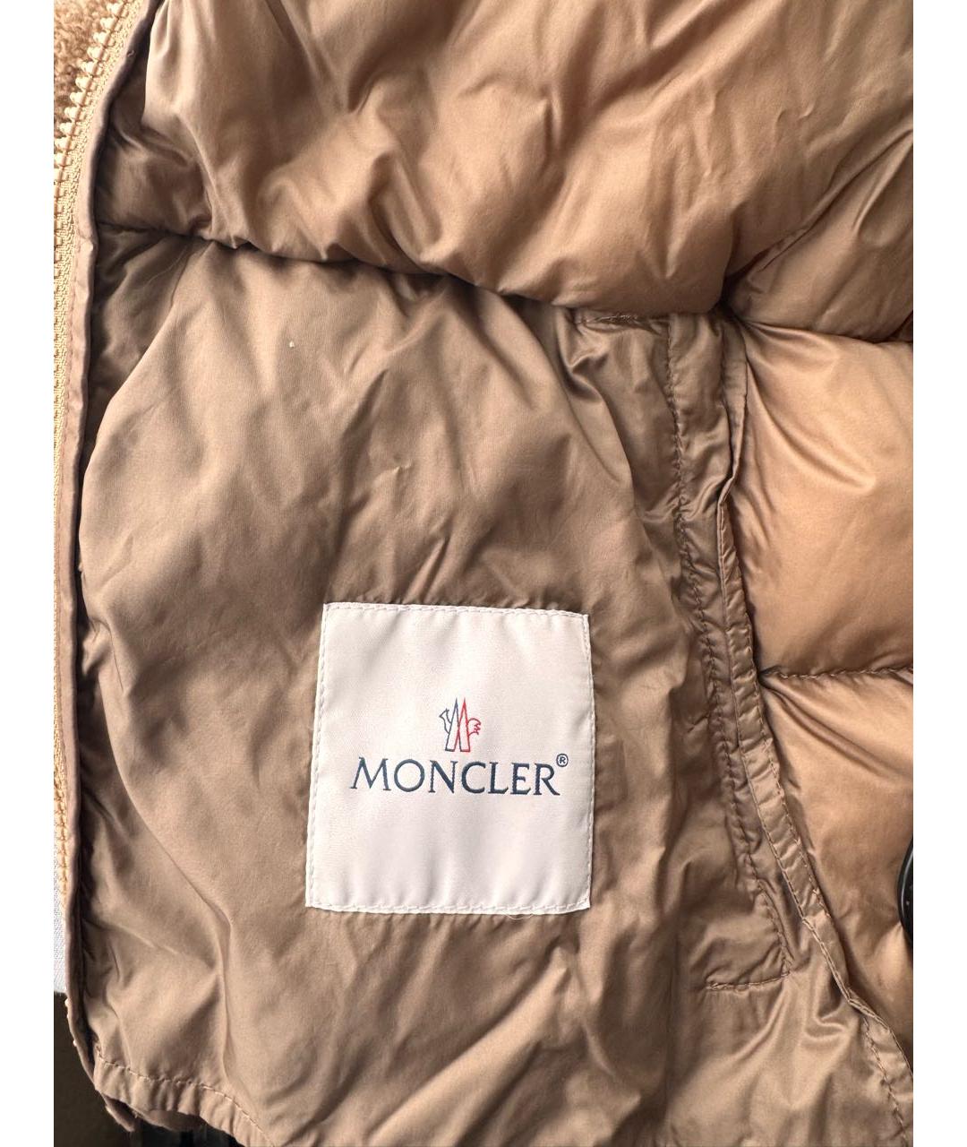 MONCLER Коричневый полиэстеровый пуховик, фото 3