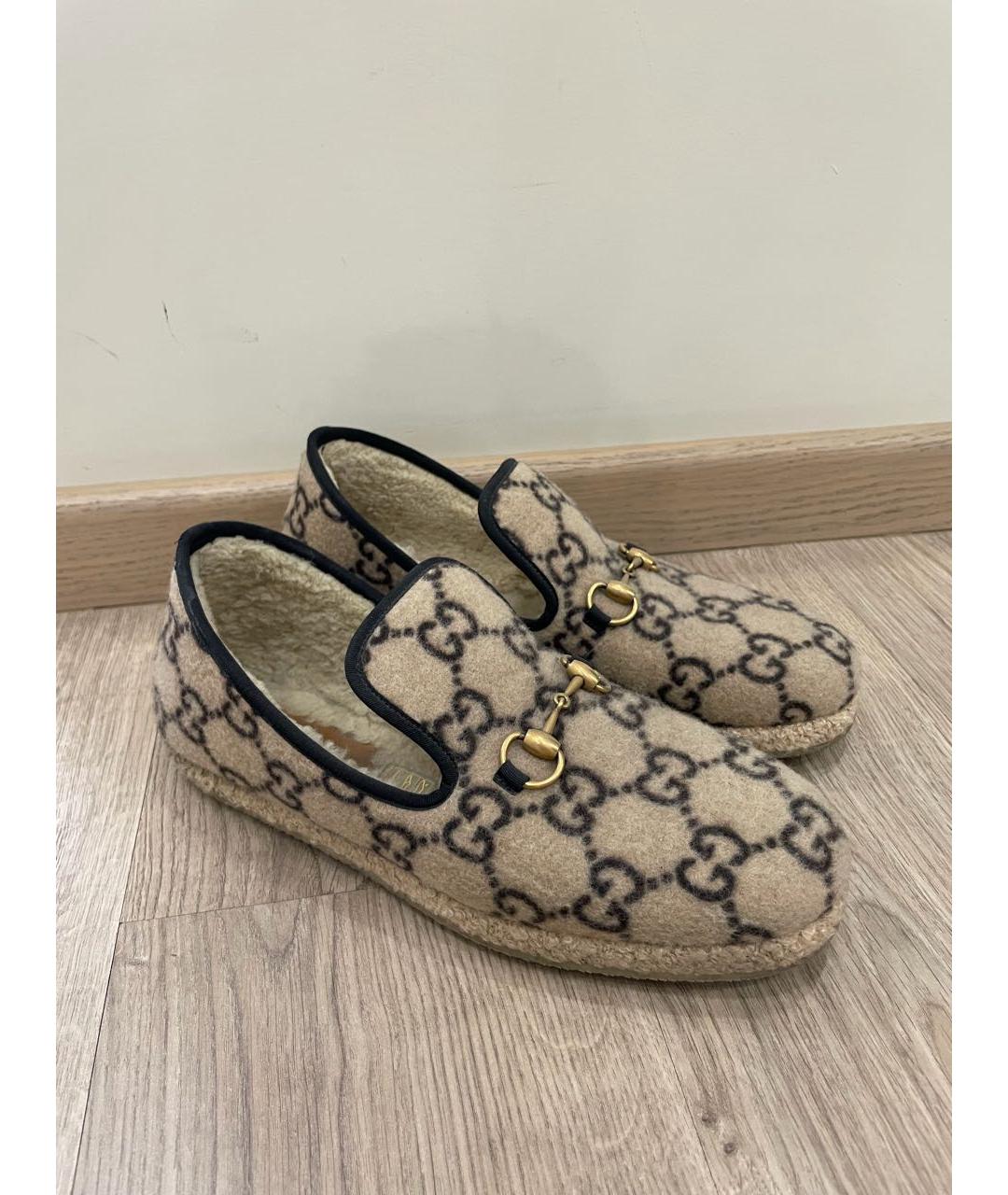 GUCCI Бежевые текстильные лоферы, фото 2