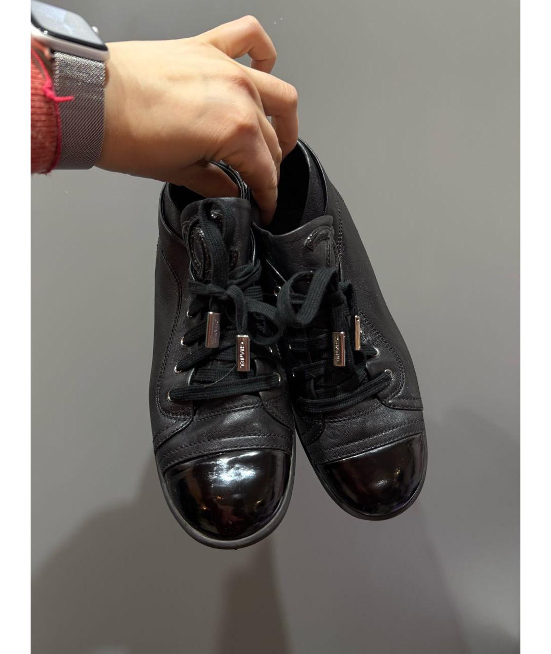 CHANEL Черные кожаные кеды, фото 4