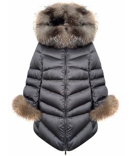 MONCLER Пуховик