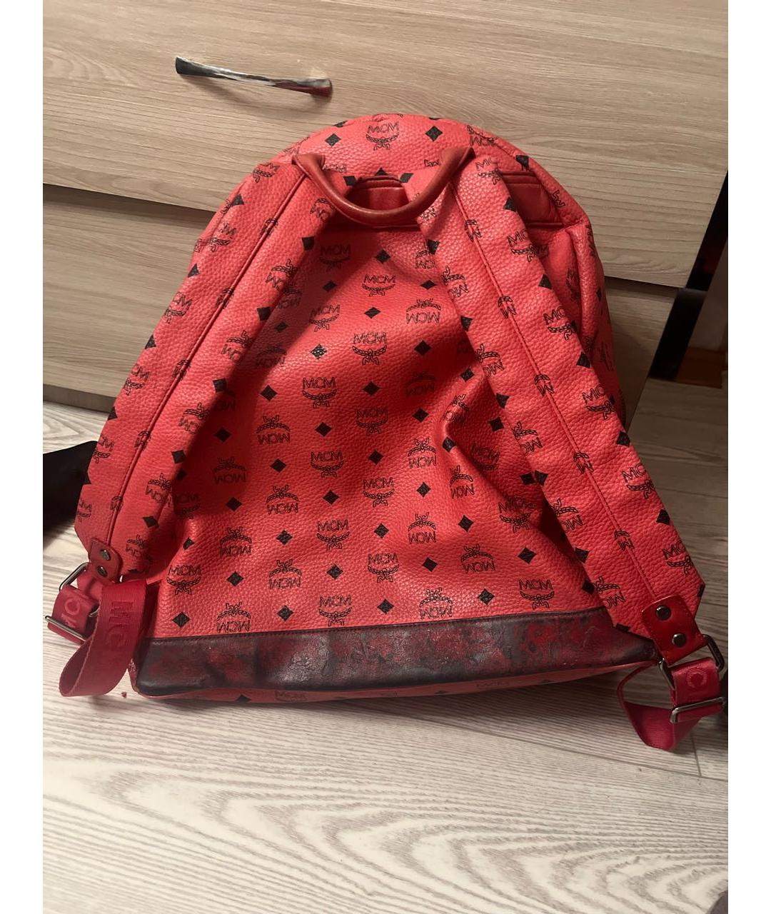 MCM Красный кожаный рюкзак, фото 3