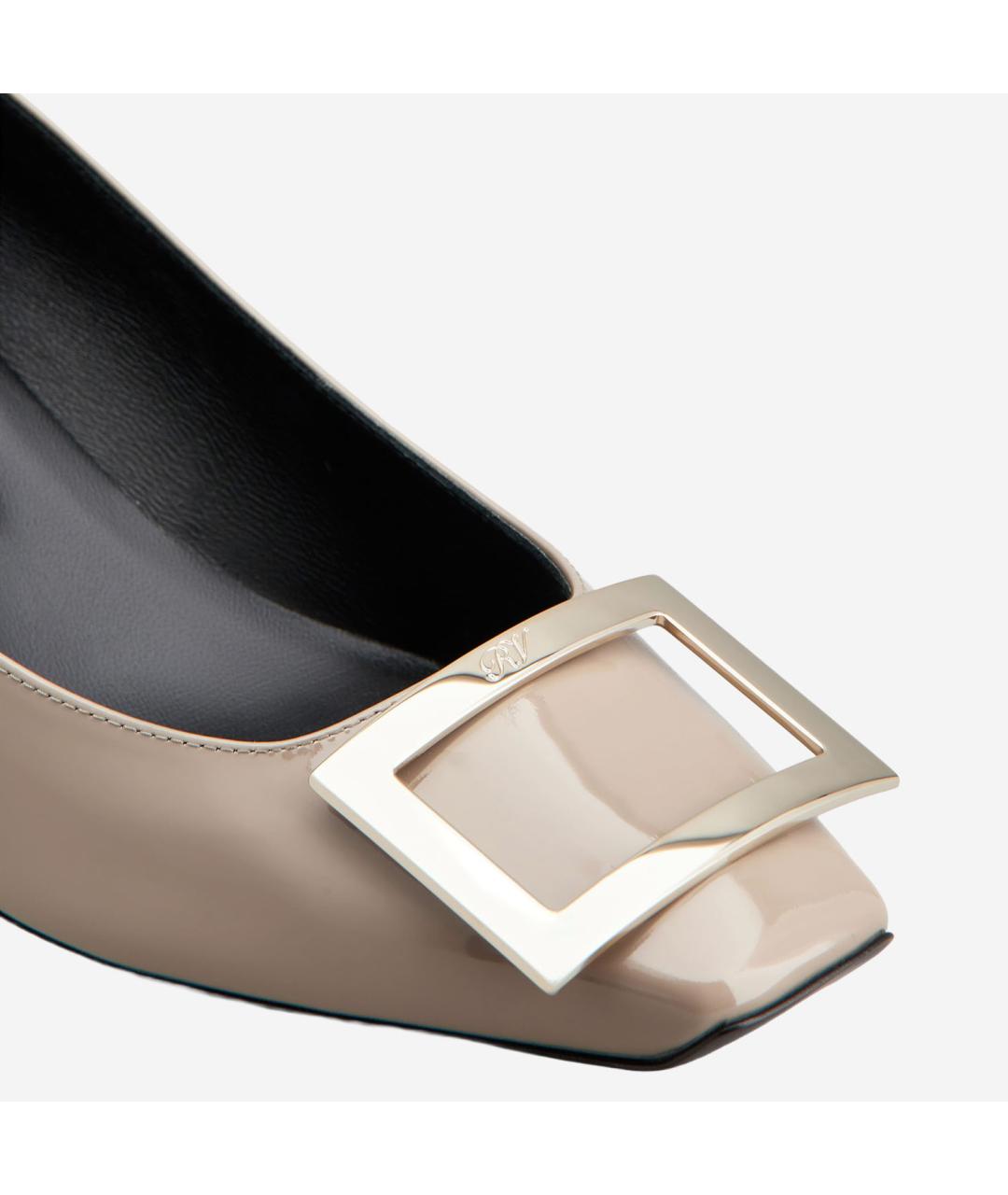 ROGER VIVIER Бежевые туфли из лакированной кожи, фото 5