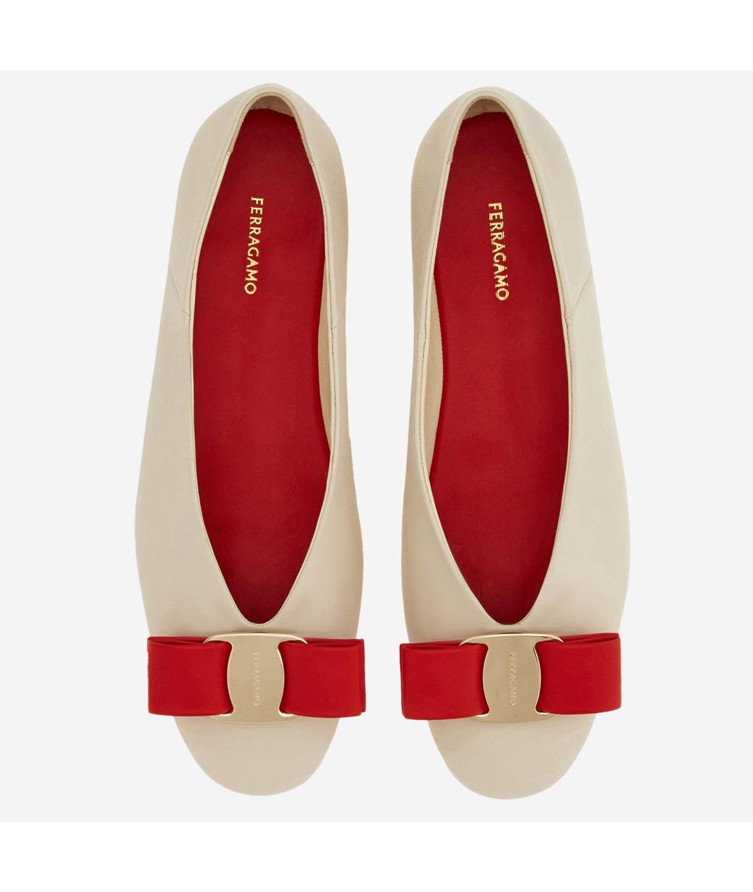 FERRAGAMO Белые кожаные балетки, фото 3