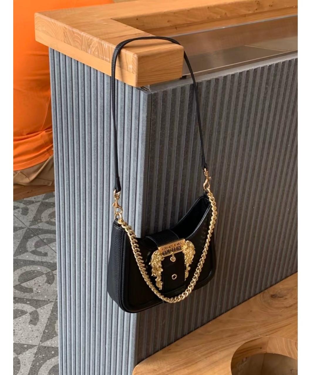 VERSACE JEANS COUTURE Черная кожаная сумка с короткими ручками, фото 3