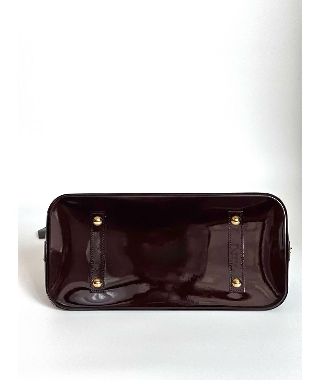LOUIS VUITTON Бордовая сумка с короткими ручками из лакированной кожи, фото 5