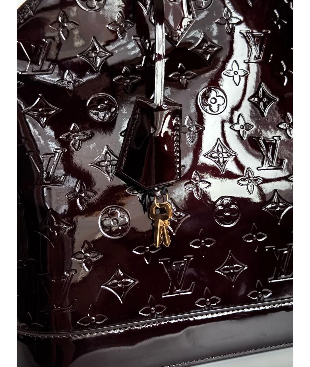 LOUIS VUITTON Бордовая сумка с короткими ручками из лакированной кожи, фото 6