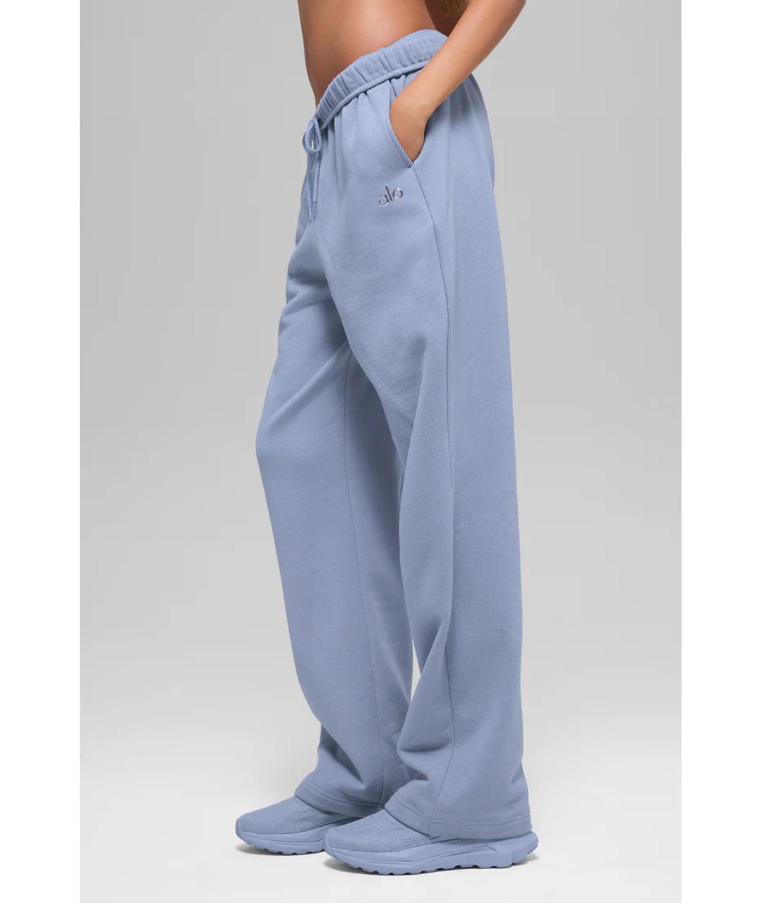 ALO YOGA Голубые спортивные брюки и шорты, фото 6