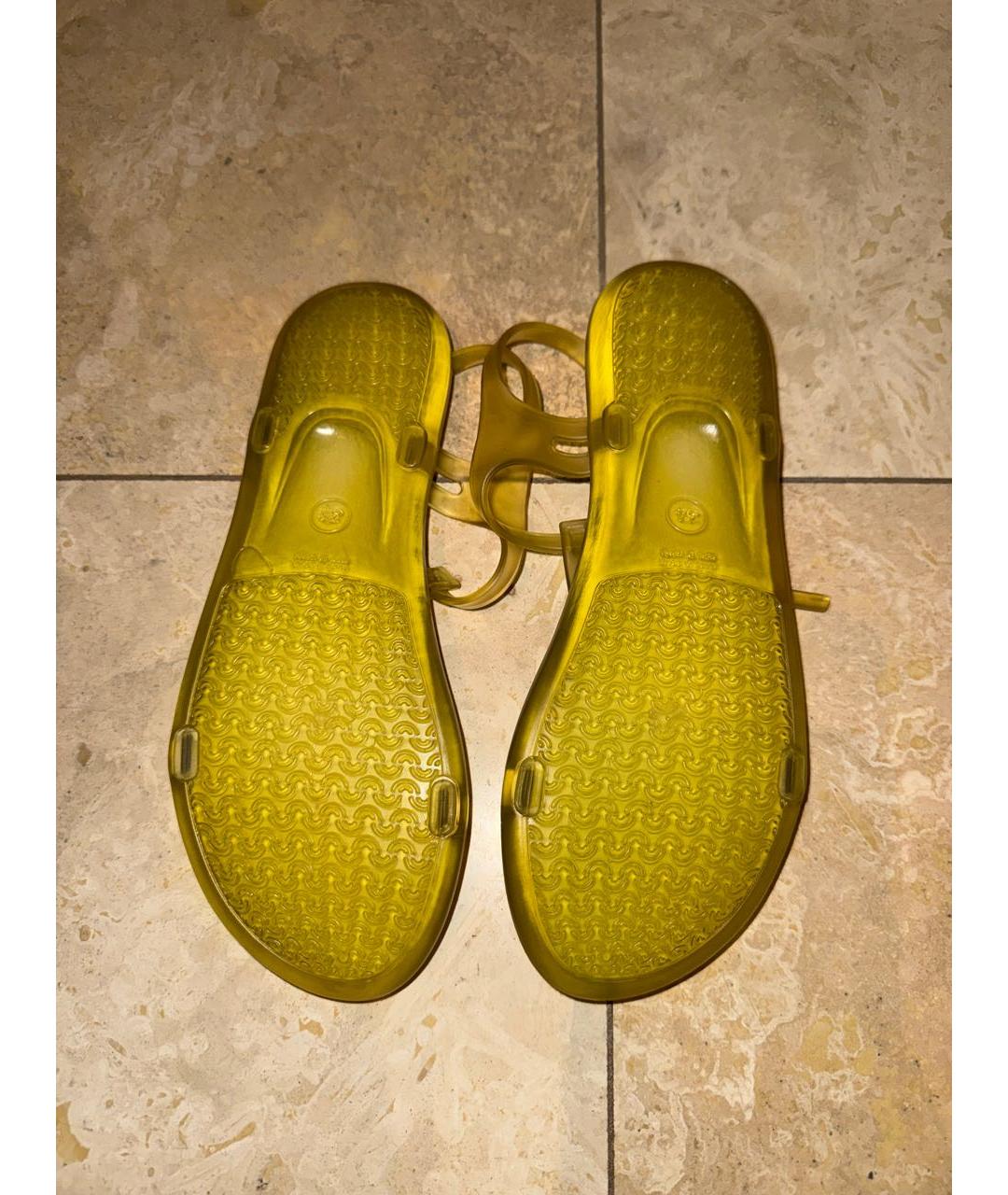 DOLCE & GABBANA KIDS Желтые резиновые сандалии и шлепанцы, фото 5