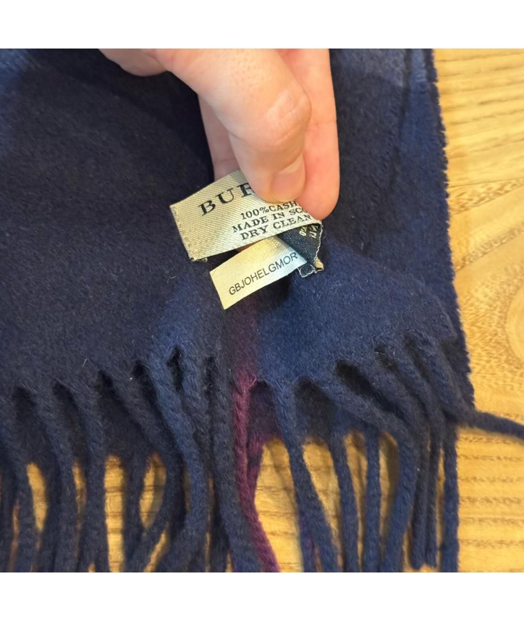 BURBERRY Темно-синий кашемировый шарф, фото 3