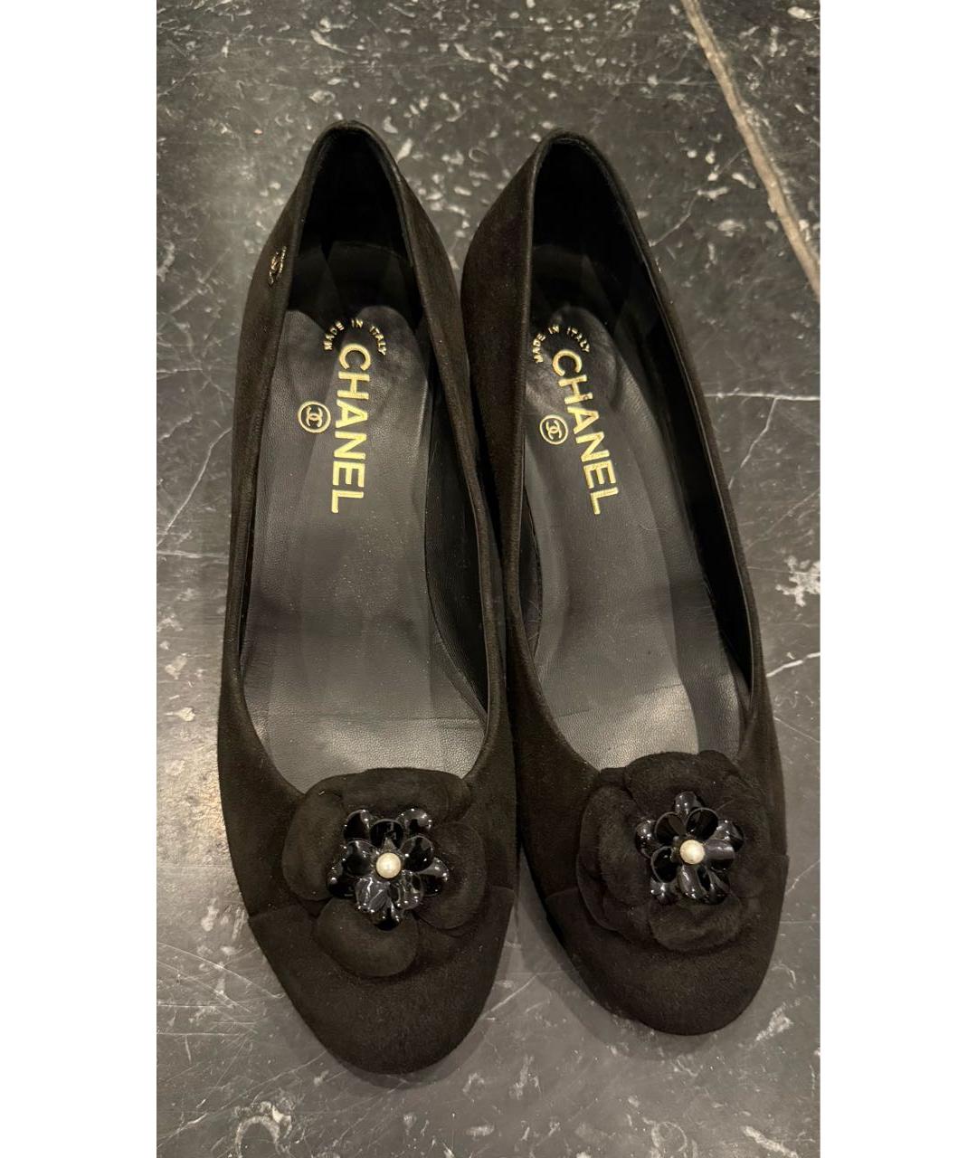 CHANEL Черные замшевые туфли, фото 3