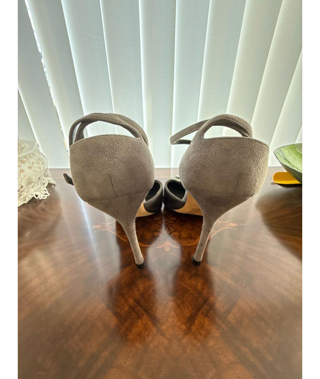 MANOLO BLAHNIK Серебряные текстильные босоножки, фото 4