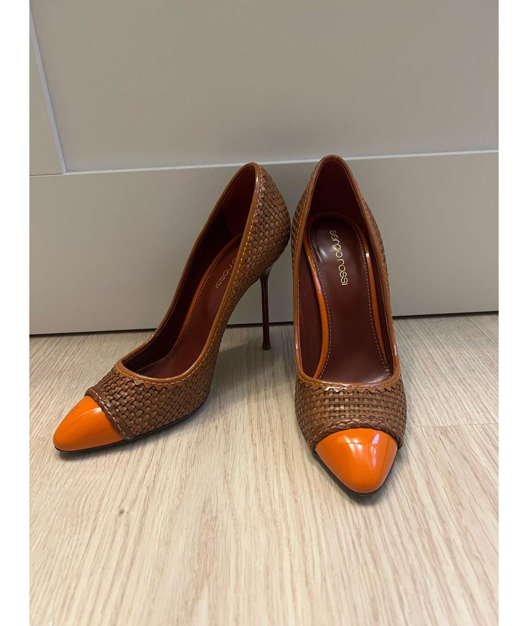 SERGIO ROSSI Оранжевое кожаные туфли, фото 3