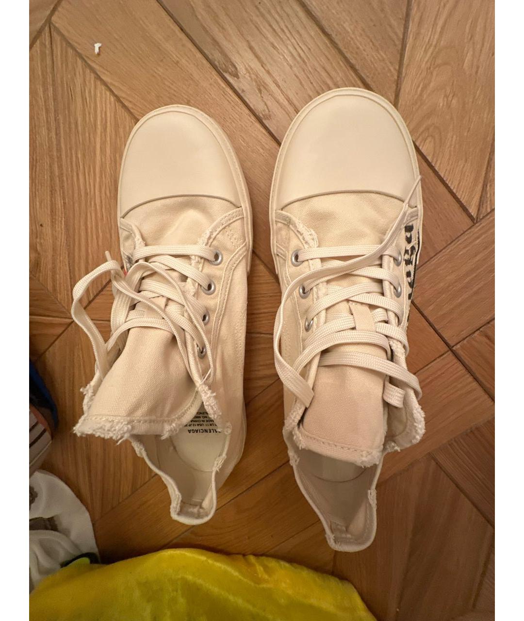 BALENCIAGA Бежевые текстильные низкие кроссовки / кеды, фото 3