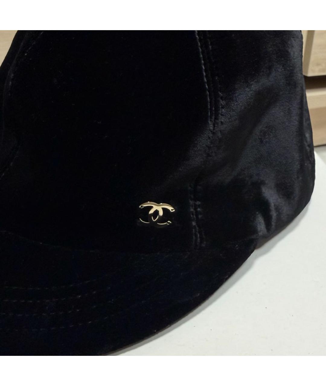 CHANEL Черная бархатная кепка, фото 4