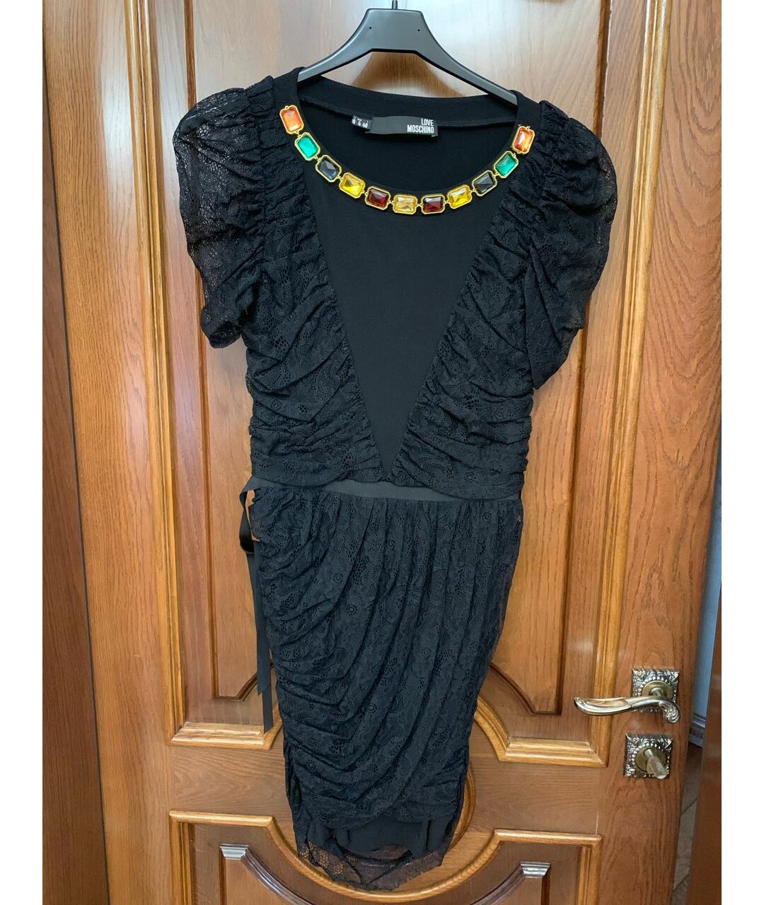 LOVE MOSCHINO Черное кружевное коктейльное платье, фото 9